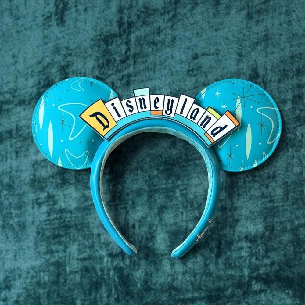 Disney Women's multi Accessory
